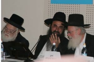 האדמור-מאלמין-והרב-סיני-בכנס-סיום-תעס